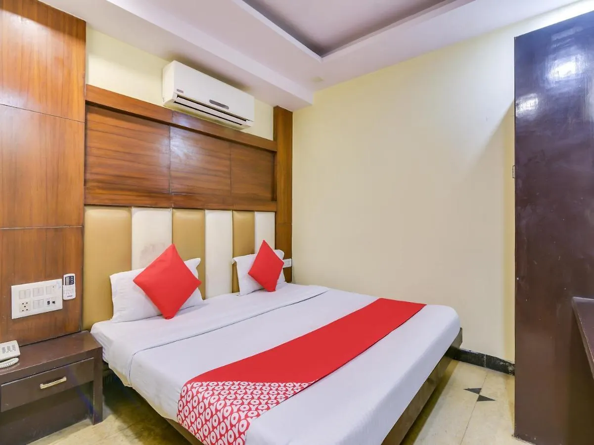 Hotel Collection O 78493 Noble Inn Paharganj Delhi