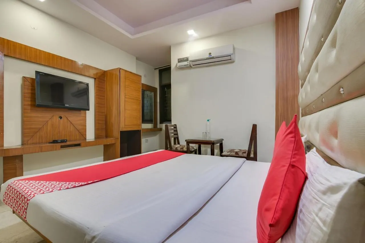 Collection O 78493 Noble Inn Paharganj Delhi  Hotel Delhi (National Capital Territory of India)