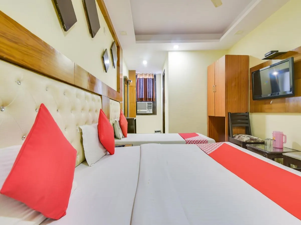 Collection O 78493 Noble Inn Paharganj Delhi  Delhi (National Capital Territory of India)