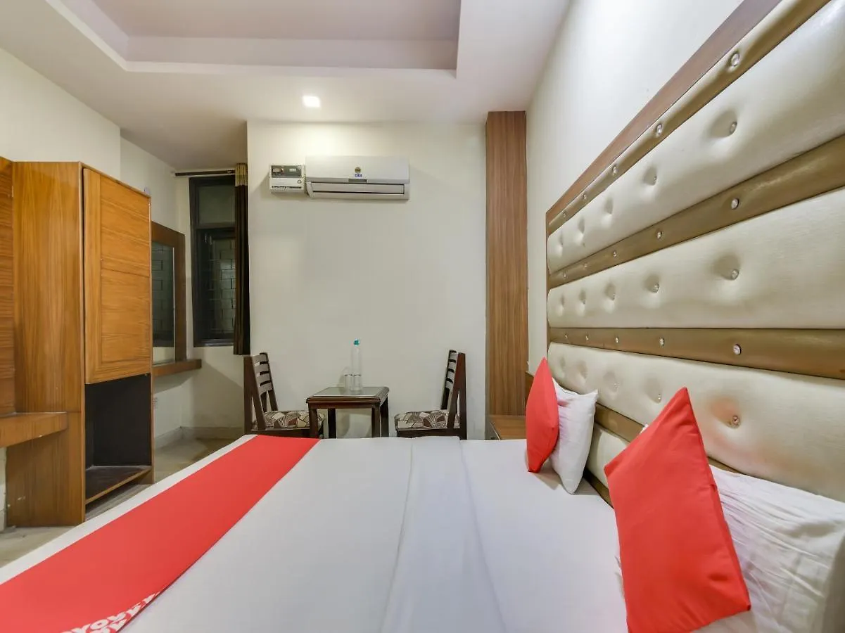 Collection O 78493 Noble Inn Paharganj Delhi  Hotel Delhi (National Capital Territory of India)
